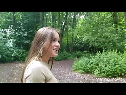 ❤️ Evelina'ya halka açık bir yerde sevişmemizi önerdim! O evet dedi. Sonra onu kıçından becerdim ve ağzına cum. Sonra kendine kızdı. ❌ Porno fb bizde ☑